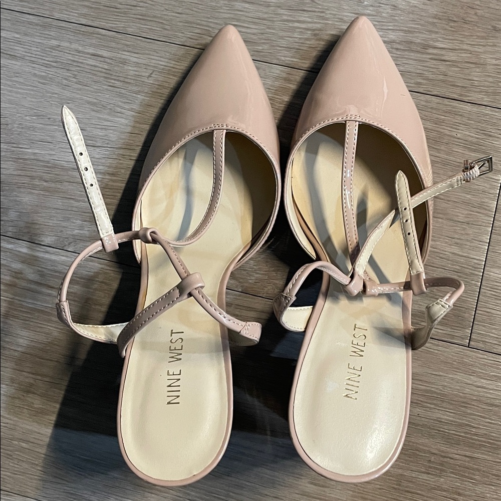 Nine West Barely Nude Patent T Bar Heels size 9.5 - Picture 5 of 9